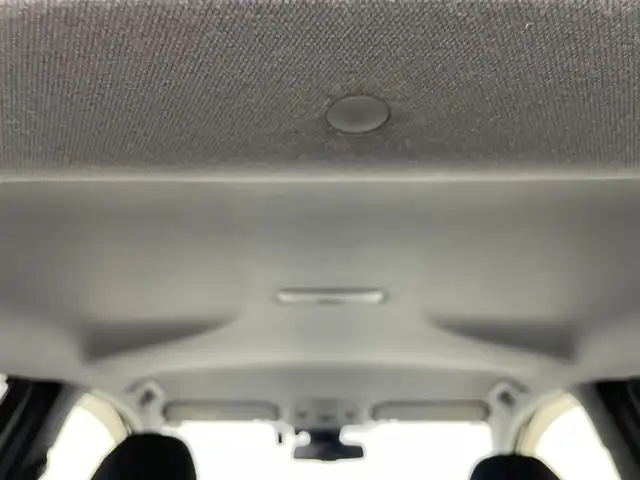 トヨタ プリウス Sセーフティプラス 群馬県 2017(平29)年 6.1万km スティールブロンドM アルパイン９インチメモリナビ/・フルセグTV/BT/SD/DVD/CD/AM/FM/=====/アルパイン９インチナビ　バックカメラ　パーキングアシスト　インテリジェントクリアランスソナー　トヨタセーフティセンス　カラーヘッドアップディスプレイ　ＬＥＤヘッドランプ　プッシュスタート　禁煙車