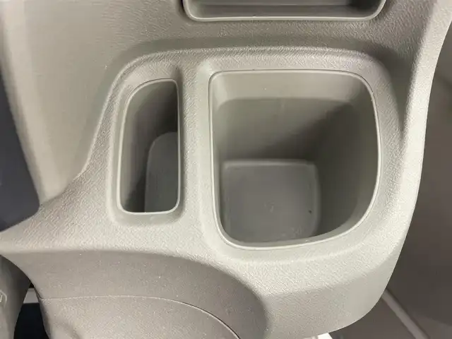 ホンダ ライフ G 茨城県 2011(平23)年 7.6万km バニラクレム バックカメラ/CDチェンジャー/ABS/盗難防止装置/純正フロアマット/リモコンキー