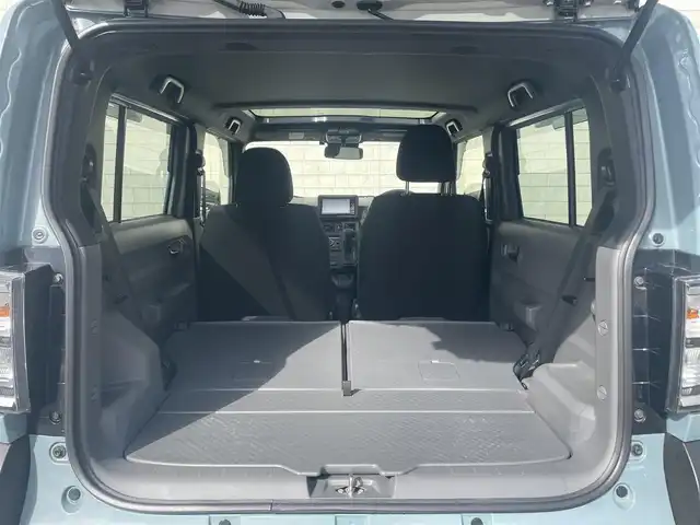 ダイハツ タフト X 福岡県 2022(令4)年 2.6万km レイクブルーメタリック 社外7型SDナビ(フルセグTV/BT)/バックカメラ/コーナーセンサー/オートホールド/衝突軽減/横滑り防止/スカイフィールトップ/置くだけ充電/ETC/オートライト/純正フロアマット/純正LED/プッシュスタート/スマートキー/スペアキー