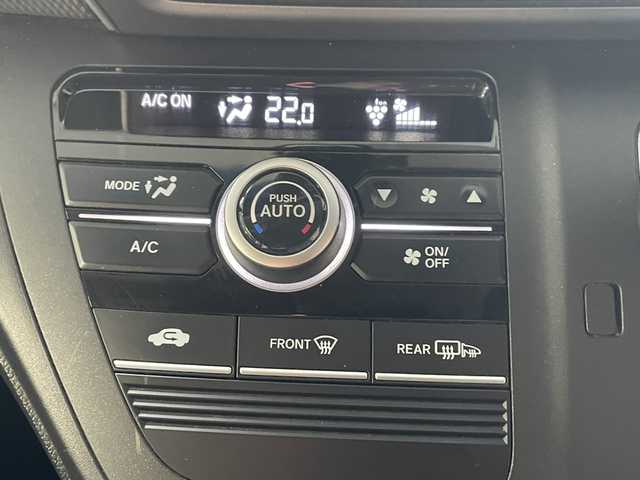 ホンダ フリード＋ G ホンダセンシング 茨城県 2019(平31)年 8.8万km ホワイトオーキッドパール 純正ナビ/バックカメラ/両側パワースライドドア/ETC/前後コーナーセンサー/ワンセグテレビ/横滑り防止装置/衝突軽減ブレーキ/LEDライト/ワイパーデア/ドアバイザー/アイドリングストップ/車線逸脱防止