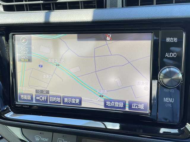 トヨタ アクア S 新潟県 2017(平29)年 4.1万km ディープアメジストマイカメタリック ワンオーナー/冬タイヤ積載/純正SDナビ/（DTV/Bluetooth）/衝突軽減/レーンキープアシスト/バックカメラ/ビルドインETC/プッシュスタート/ヘッドライトレベライザー/フロアマット/オートハイビーム/ウィンカーミラー/電格ミラー/ドアバイザー