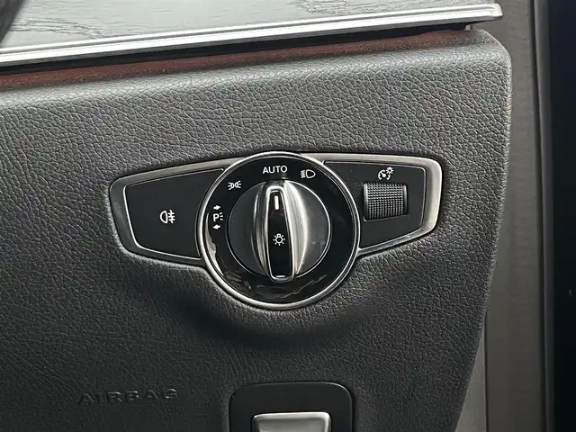 メルセデス・ベンツ Ｅ２２０ｄ アバンギャルド スポーツ 山梨県 2018(平30)年 5.7万km オブシディアンブラック レザーエクスクルーシブパッケージ/黒革シート/全席シートヒーター/エアバランスパッケージ/ブルメスターサウンド/HUD/マルチカラーアンビエントライト/レーダーセーフティパッケージ/ディストロニックパイロットプラス/レーンキープアシスト/ブラインドスポットアシスト/パワーバックドア/ETC2.0/純正LEDヘッドライト/オートハイビームアシスト/純正HDDナビ/360カメラ/フルセグ