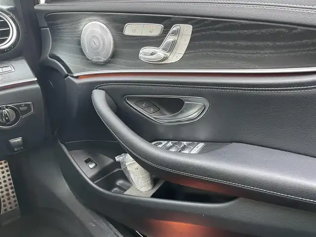 メルセデス・ベンツ Ｅ２２０ｄ アバンギャルド スポーツ 山梨県 2018(平30)年 5.7万km オブシディアンブラック レザーエクスクルーシブパッケージ/黒革シート/全席シートヒーター/エアバランスパッケージ/ブルメスターサウンド/HUD/マルチカラーアンビエントライト/レーダーセーフティパッケージ/ディストロニックパイロットプラス/レーンキープアシスト/ブラインドスポットアシスト/パワーバックドア/ETC2.0/純正LEDヘッドライト/オートハイビームアシスト/純正HDDナビ/360カメラ/フルセグ