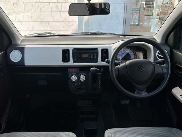 スズキ アルト L 埼玉県 2017(平29)年 9.1万km フィズブルーパールメタリック ワンオーナー　/社外LED　/リモコンキー/D席シートヒーター　/アイドリングストップ　/横滑り防止　/純正フロア　/純正オーディオ　/(FM/AM/AUX/CD)/パワーステアリング　/パワーウィンドウ　/ABS　/保証書　/取扱説明書　/スペアキー1本 /積込タイヤ4本(社外スタッドレスAW13)