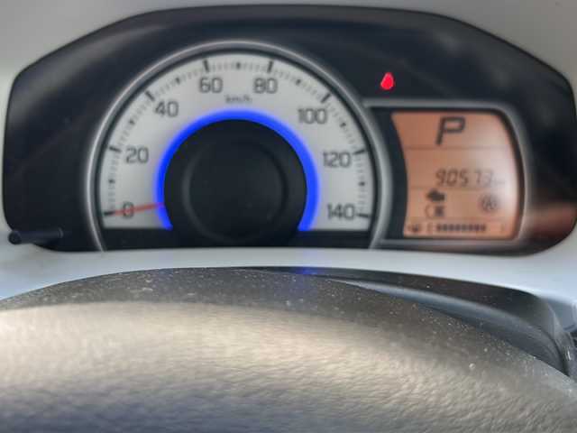 スズキ アルト L 埼玉県 2017(平29)年 9.1万km フィズブルーパールメタリック ワンオーナー　/社外LED　/リモコンキー/D席シートヒーター　/アイドリングストップ　/横滑り防止　/純正フロア　/純正オーディオ　/(FM/AM/AUX/CD)/パワーステアリング　/パワーウィンドウ　/ABS　/保証書　/取扱説明書　/スペアキー1本 /積込タイヤ4本(社外スタッドレスAW13)