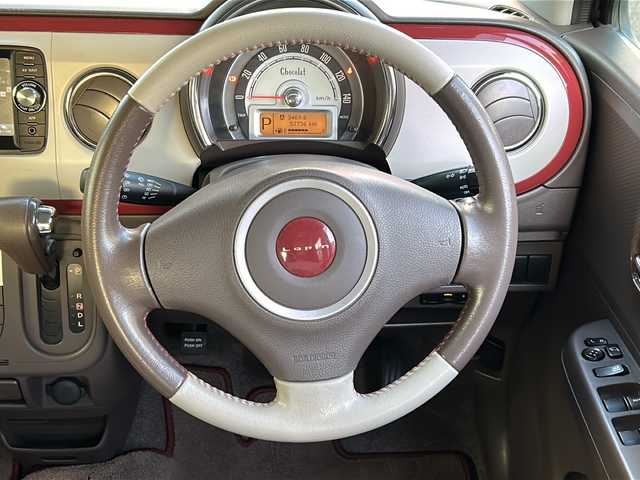 スズキ ラパン ショコラ X 神奈川県 2013(平25)年 5.8万km ミルクティーベージュメタリック/スペリアホワイト ワンオーナー/純正SDナビ/　USB/ワンセグTV/バックカメラ/ルーフラック/ビルトインETC/純正14インチAW/純正フロアマット/オートライト/電動格納ミラー/プッシュスタート/取扱説明書/保証書/スペアキー