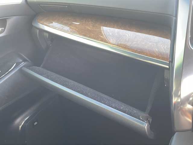 トヨタ ヴェルファイア ハイブリット エグゼクティブ ラウンジ 静岡県 2015(平27)年 16.4万km ブラック /メーカーOPナビ/地デジTV//JBLサウンドシステム//バック/全方位カメラ//両側パワースライドドア//サンルーフ//レザーシート//シートヒーター//2列目シートヒーター/　ベンチレーション//パワーバックドア//セーフティセンス//オートハイビーム//ETC//スマートキー