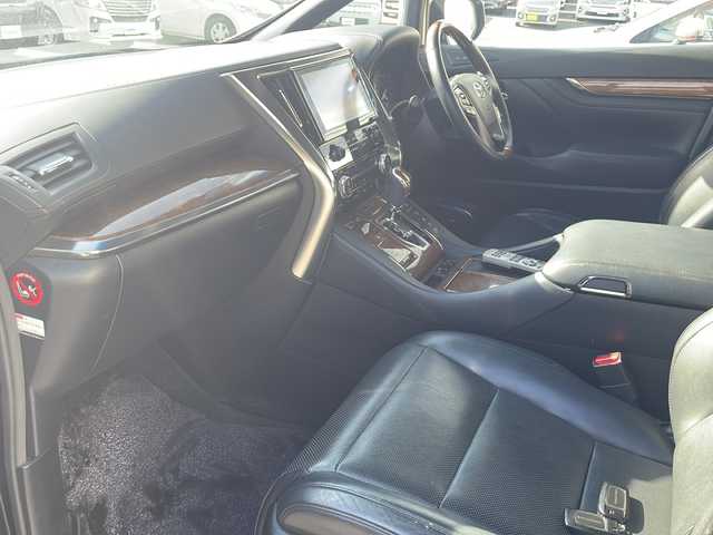 トヨタ ヴェルファイア ハイブリット エグゼクティブ ラウンジ 静岡県 2015(平27)年 16.4万km ブラック /メーカーOPナビ/地デジTV//JBLサウンドシステム//バック/全方位カメラ//両側パワースライドドア//サンルーフ//レザーシート//シートヒーター//2列目シートヒーター/　ベンチレーション//パワーバックドア//セーフティセンス//オートハイビーム//ETC//スマートキー