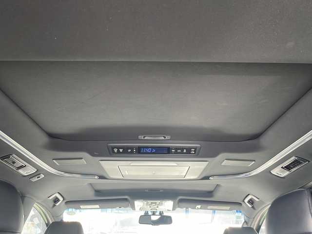 トヨタ ヴェルファイア ハイブリット エグゼクティブ ラウンジ 静岡県 2015(平27)年 16.4万km ブラック /メーカーOPナビ/地デジTV//JBLサウンドシステム//バック/全方位カメラ//両側パワースライドドア//サンルーフ//レザーシート//シートヒーター//2列目シートヒーター/　ベンチレーション//パワーバックドア//セーフティセンス//オートハイビーム//ETC//スマートキー