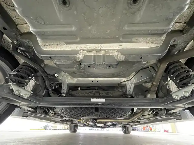 トヨタ ルーミー カスタムG－T 千葉県 2020(令2)年 4.4万km ブラックマイカメタリック 禁煙車/トヨタセーフティセンス/・先行車発進システム/・車線逸脱警報システム/・クリアランスソナー/両側電動ドア/純正9インチメモリナビ/・型番：NSZT-Y68T/・CD/DVD/Bluetooth/フルセグTV/・全方位カメラ/・ビルトインETC2.0/革巻きステアリング/・ステアリングスイッチ/クルーズコントロール/DNシートヒーター/純正フロアマット/純正ドアバイザー/純正15インチAW/電動格納ウインカーミラー/オートライト/・オートマチックハイビーム/・LEDヘッドライト/・LEDフォグランプ/アイドリングストップ/プッシュスタート/・スマートキー/・スペアキー