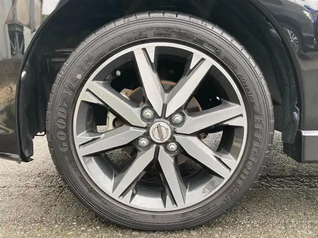 日産 デイズ ハイウェイスターG ターボ 静岡県 2016(平28)年 5.2万km ブラック ハイビームアシスト/社外7インチメモリーナビ(AVIC-RW33)/　AM FM CD DVD USB/ETC/純正15インチアルミホイール/HIDオートヘッドランプ/スマートキー＆プッシュスタート/革巻きステアリング/フロントフォグランプ/アイドリングストップ/純正フロアマット/エマージェンシーブレーキ/フルセグTV/アラウンドビューモニター