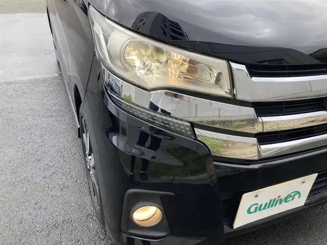 日産 デイズ ハイウェイスターG ターボ 静岡県 2016(平28)年 5.2万km ブラック ハイビームアシスト/社外7インチメモリーナビ(AVIC-RW33)/　AM FM CD DVD USB/ETC/純正15インチアルミホイール/HIDオートヘッドランプ/スマートキー＆プッシュスタート/革巻きステアリング/フロントフォグランプ/アイドリングストップ/純正フロアマット/エマージェンシーブレーキ/フルセグTV/アラウンドビューモニター
