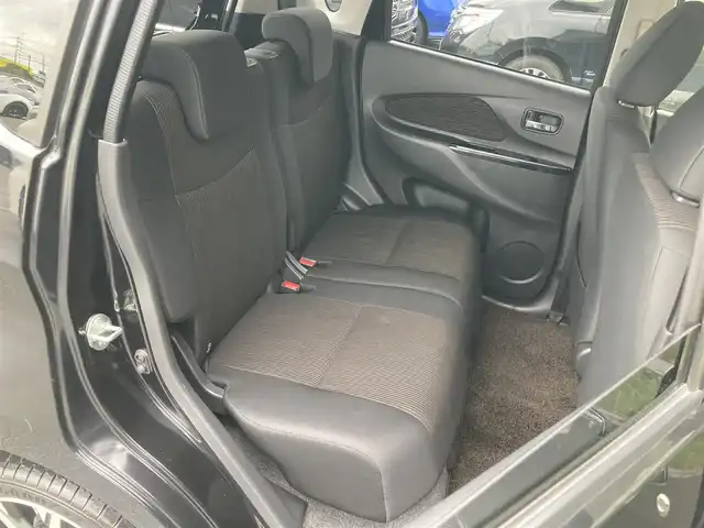 日産 デイズ ハイウェイスターG ターボ 静岡県 2016(平28)年 5.2万km ブラック ハイビームアシスト/社外7インチメモリーナビ(AVIC-RW33)/　AM FM CD DVD USB/ETC/純正15インチアルミホイール/HIDオートヘッドランプ/スマートキー＆プッシュスタート/革巻きステアリング/フロントフォグランプ/アイドリングストップ/純正フロアマット/エマージェンシーブレーキ/フルセグTV/アラウンドビューモニター