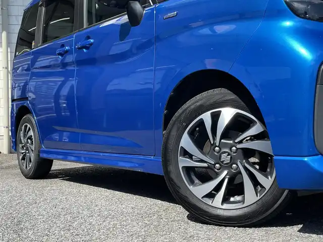 スズキ ソリオ バンディット HV MV 大分県 2022(令4)年 4.9万km スピーディーブルーM ワンオーナー/純正メーカーナビ【フルセグ/DVD/BTオーディオ】/全方位カメラ/両側パワースライドドア/純正15インチアルミホイール/レーダークルーズコントロール/衝突被害軽減ブレーキ/クリアランスソナー/レーンアシスト/ヘッドアップディスプレイ/ビルトインETC2.0/後席サーキュレーター/LEDヘッドライト/LEDフォグランプ/オートライト/ウインカーミラー/レザーステアリング/ステアリングリモコン/チルトステアリング/充電用USBソケット/前席シートヒーター/運転席シートリフター/アイドリングストップ/横滑り防止装置/リアプライバシーガラス/ドアバイザー/フロアマット/電動格納ミラー/サイド&Wエアバッグ/ABS/スマートキー×2/保証書/車両取説/ナビ取説
