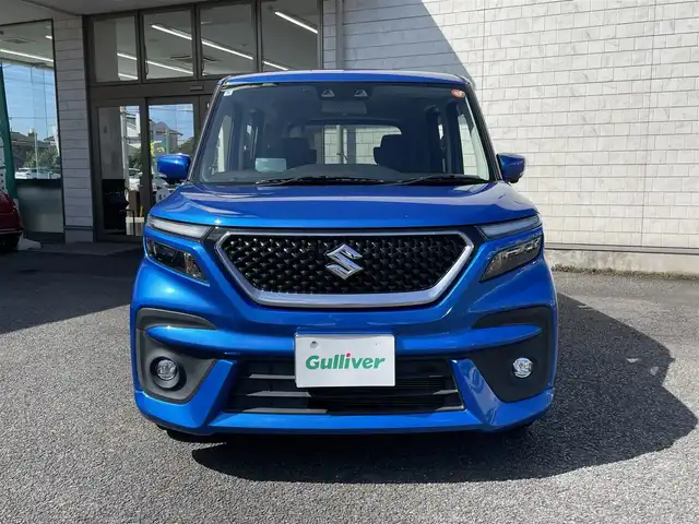 スズキ ソリオ バンディット HV MV 大分県 2022(令4)年 4.9万km スピーディーブルーM ワンオーナー/純正メーカーナビ【フルセグ/DVD/BTオーディオ】/全方位カメラ/両側パワースライドドア/純正15インチアルミホイール/レーダークルーズコントロール/衝突被害軽減ブレーキ/クリアランスソナー/レーンアシスト/ヘッドアップディスプレイ/ビルトインETC2.0/後席サーキュレーター/LEDヘッドライト/LEDフォグランプ/オートライト/ウインカーミラー/レザーステアリング/ステアリングリモコン/チルトステアリング/充電用USBソケット/前席シートヒーター/運転席シートリフター/アイドリングストップ/横滑り防止装置/リアプライバシーガラス/ドアバイザー/フロアマット/電動格納ミラー/サイド&Wエアバッグ/ABS/スマートキー×2/保証書/車両取説/ナビ取説