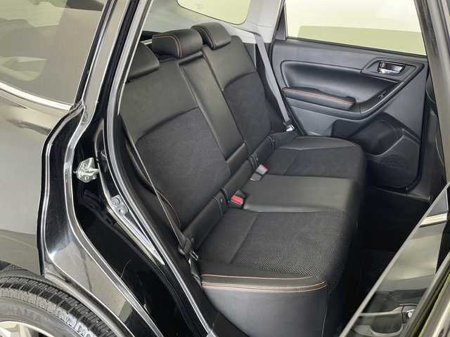 スバル フォレスター Xブレイク 秋田県 2014(平26)年 7.9万km クリスタルブラックシリカ 4WD/社外ナビ【FM/AM/CD/DVD/BT】　/フルセグＴＶ　/バックカメラ　/ＥＴＣ　/前席シートヒーター　/クルーズコントロール　/パドルシフト　/革巻きステアリング/衝突被害軽減システム　/横滑り防止装置　/レーンキープアシスト　/ダウンヒルアシストコントロール　/リモコンキー /スペアキー有り/純正フロアマット/純正AW/アイドリングストップ/オートライト/オートエアコン /電格ミラー/ウィンカーミラー /サイドバイザー /ルーフレール/フォグランプ