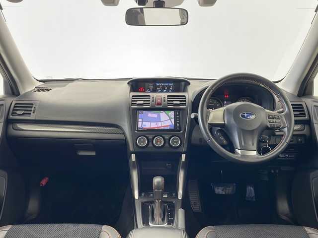 スバル フォレスター Xブレイク 秋田県 2014(平26)年 7.9万km クリスタルブラックシリカ 4WD/社外ナビ【FM/AM/CD/DVD/BT】　/フルセグＴＶ　/バックカメラ　/ＥＴＣ　/前席シートヒーター　/クルーズコントロール　/パドルシフト　/革巻きステアリング/衝突被害軽減システム　/横滑り防止装置　/レーンキープアシスト　/ダウンヒルアシストコントロール　/リモコンキー /スペアキー有り/純正フロアマット/純正AW/アイドリングストップ/オートライト/オートエアコン /電格ミラー/ウィンカーミラー /サイドバイザー /ルーフレール/フォグランプ