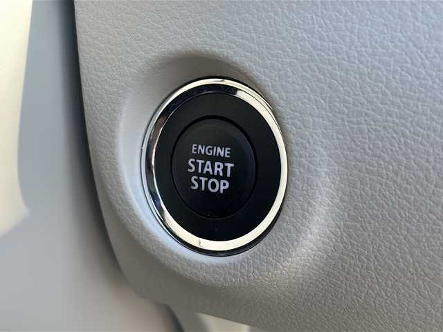 スズキ ラパン ＬＣ X 道東・釧路十勝 2023(令5)年 0.5万km フォーンベージュメタリック/アーバンブラウン 2トーン 純正ディスプレイオーディオ　/ＤＶＤ再生　/Ｂｌｕｅｔｏｏｔｈ接続　/バックカメラ　/前席シートヒーター　/リアコーナーセンサー　/レーンアシスト　/衝突軽減ブレーキ/横滑り防止装置/アイドリングストップ　/スマートキー　/プッシュスタート/純正LEDヘッドライト　/純正１４インチアルミホイール/純正フロアマット