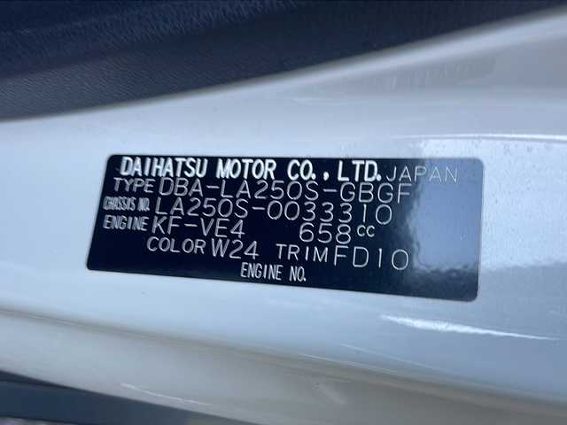 ダイハツ キャスト アクティバ G SAⅡ 岐阜県 2016(平28)年 3.3万km パールホワイトⅢ 禁煙車/純正ナビ/AM/FM/CD/DVD/BT/フルセグTV/バックカメラ/衝突軽減ブレーキ/プッシュスタート/スマートキー/スペアキー/オートライト/LEDヘッドライト/フォグランプ/純正アルミホイール/純正フロアマット/純正ドアバイザー/ECO IDLE