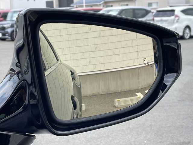レクサス ＩＳ 300h バージョンL 山形県 2020(令2)年 3.8万km ソニッククロム 禁煙車/Lexus Safety System＋/・プリクラッシュセーフティ/・レーントレーシングアシスト（ＬＴＡ）/・ITS Connect/・レーダークルーズコントロール/・オートマチックハイビーム（ＡＨＢ）/・ロードサインアシスト（ＲＳＡ）/・先行車発進告知機能（ＴＭＮ）/ブラウンレザーシート/Mark Levinson/三眼LEDヘッドライト/パノラミックビューモニター/ブラインドスポットモニター/純正ナビ/CD.DVD.BT.AUX.USB.MiraCast/フルセグ/パドルシフト/ETC2.0/ドライブレコーダー/メモリ付きパワーシート/シートヒーター/ベンチレーション/ウィンドウシールドデアイサー/電動パーキングブレーキ/オートホールド/プッシュスタート/スマートキーｘ２・カードキーｘ１/リアサンシェード
