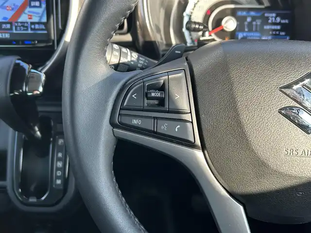 スズキ ハスラー Jスタイル Ⅱ ターボ 広島県 2024(令6)年 2.6万km シフォンアイボリーメタリック/ガンメタリック2トーン ワンオーナー/KENWOODナビ/【フルセグTV/CD/DVD/Bluetooth】/バックカメラ/ETC/ドライブレコーダー/HDMI/ハーフレザーシート/シートヒーター(D/N)/パドルシフト/衝突被害軽減ブレーキ/レーダークルーズコントロール/ルーフレール/コーナーセンサー/LEDヘッドライト/オートライト/プッシュスタート/スマートキー/スペアキー/アイドリングストップ/保証書/取扱説明書