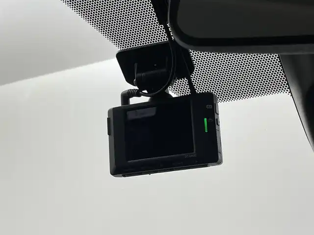 トヨタ シエンタ ハイブリッド ファンベースG セーフティEDⅡ 埼玉県 2021(令3)年 3万km グレイッシュブルー 純正SDナビ/バックカメラ/両側パワースライドドア/前後ドライブレコーダー/クルーズコントロール/プリクラッシュセーフティ/ビルトインＥＴＣ/シートヒーター/ステアリングヒーター/オートＬＥＤライト/オートハイビーム/前後コーナーセンサー