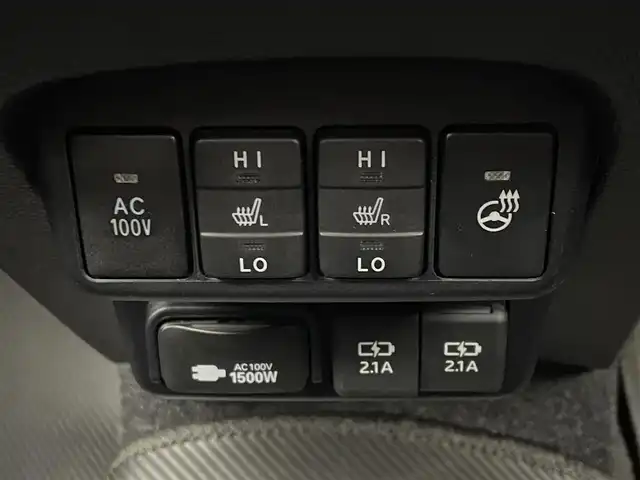 トヨタ シエンタ ハイブリッド ファンベースG セーフティEDⅡ 埼玉県 2021(令3)年 3万km グレイッシュブルー 純正SDナビ/バックカメラ/両側パワースライドドア/前後ドライブレコーダー/クルーズコントロール/プリクラッシュセーフティ/ビルトインＥＴＣ/シートヒーター/ステアリングヒーター/オートＬＥＤライト/オートハイビーム/前後コーナーセンサー