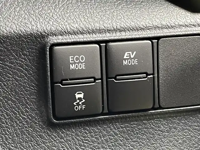 トヨタ シエンタ ハイブリッド ファンベースG セーフティEDⅡ 埼玉県 2021(令3)年 3万km グレイッシュブルー 純正SDナビ/バックカメラ/両側パワースライドドア/前後ドライブレコーダー/クルーズコントロール/プリクラッシュセーフティ/ビルトインＥＴＣ/シートヒーター/ステアリングヒーター/オートＬＥＤライト/オートハイビーム/前後コーナーセンサー