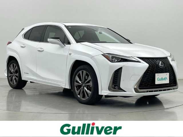 レクサス ＵＸ 250h Fスポーツ 熊本県 2020(令2)年 5万km ホワイトノーヴァガラスフレーク 禁煙車　/サンルーフ　/純正ナビ（ＣＤ・ＤＶＤ・フルセグ・ＢＴ・ＳＤ・ＡＵＸ・ＵＳＢ）/バックカメラ　/ビルトインＥＴＣ２．０　/社外前後ドライブレコーダー　/純正エアロ（Ｆ・Ｓ・Ｒ）/前後クリアランスソナー/レクサスセーフティシステムプラス/・プリクラッシュセーフティ/・レーンディパーチャーアラート/・レーダークルーズコントロール/・ブラインドスポットモニター/・パーキングサポートアラート/・リヤクロストラフィックアラート/・オートマチックハイビーム/横滑り防止/デジタルインナーミラー/置くだけ充電/メモリー機能パワーシート/前席シートヒーター/ステアリングヒーター/前席エアーシート/パワーバックドア/ヘッドアップディスプレイ/本革レザーシート/純正フロアマット/純正１８インチAW/オートライト/純正LEDヘッドライト/フォグライト/スマートキー/プッシュスタート/スペアキー1本/保証書/取扱説明書