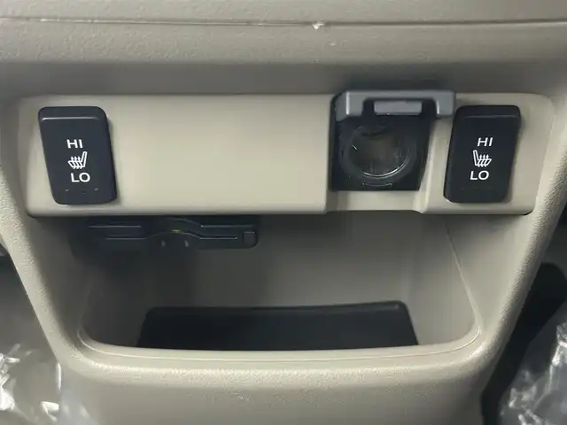ホンダ Ｎ ＢＯＸ 2トーン G ターボ SSパッケージ 埼玉県 2014(平26)年 1.3万km プレミアムブロンズパール ワンオーナー　純正ナビ　Bカメラ　ビルトインETC　両側パワスラ　クルコン　シートヒーター　HIDオートライト　パドルシフト　純正AW14インチ　スペアキー