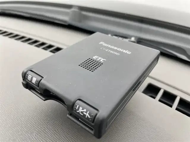 ダイハツ タント L SA 富山県 2014(平26)年 4万km ブラックマイカメタリック カーオーディオ/Apple CarPlay/Android Auto/バックカメラ/衝突軽減ブレーキ/両側スライドドア/ETC/横滑り防止装置/フルフラットシート/リモコンキー/スペアキー1本/ハロゲンヘッドライト/鉄チンホイール/純正フロアマット/マニュアルエアコン/サンシェード/電動格納ミラー/バニティミラー/ドアバイザー/取扱説明書/保証書