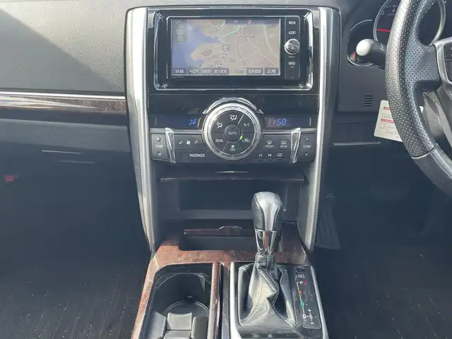 トヨタ マークＸ 250G 長崎県 2017(平29)年 8.9万km ホワイトパールクリスタルシャイン 純正SDナビ/CD/DVD/BT/フルセグTV/バックカメラ/D席パワーシート/プリクラッシュセーフティシステム/レーダークルーズコントロール/モデリスタエアロ/ドライブレコーダー/LEDオートヘッドライト/社外17インチAW/ビルトインETC2.0