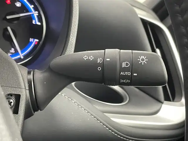 トヨタ ノア ハイブリッド S－Z 埼玉県 2023(令5)年 0.7万km ホワイトパールクリスタルシャイン 純正１０．５インチディスプレイオーディオナビ　純正14インチフリップダウンモニター　パノラミックビューモニター　BSM　快適利便パッケージHigh　ユニバーサルステップ　社外デジタルミラー　パーキングアシスト　ドライバーモニタリングシステム　LEDヘッドライト　パワーバックドア　シートヒーター　ステアリングヒーター　DVDキット　地デジフルセグTV　ETC