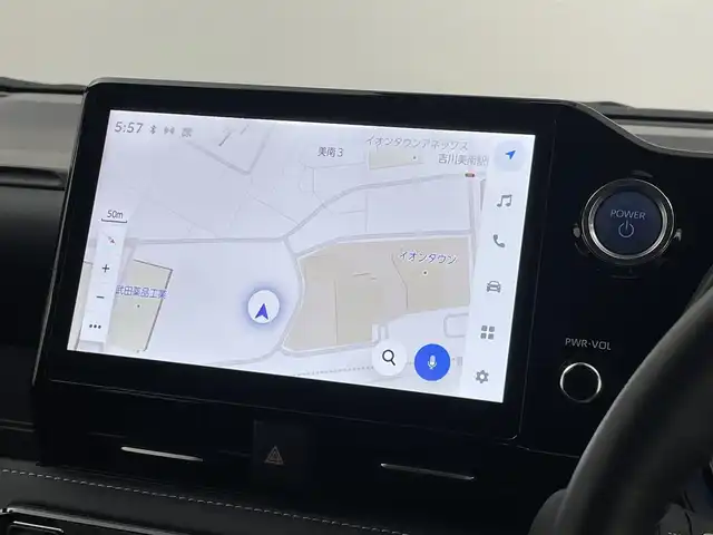 トヨタ ノア ハイブリッド S－Z 埼玉県 2023(令5)年 0.7万km ホワイトパールクリスタルシャイン 純正１０．５インチディスプレイオーディオナビ　純正14インチフリップダウンモニター　パノラミックビューモニター　BSM　快適利便パッケージHigh　ユニバーサルステップ　社外デジタルミラー　パーキングアシスト　ドライバーモニタリングシステム　LEDヘッドライト　パワーバックドア　シートヒーター　ステアリングヒーター　DVDキット　地デジフルセグTV　ETC