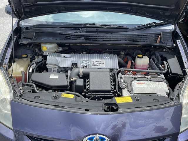 トヨタ プリウス S　LEDエディション 沖縄県 2011(平23)年 8.6万km ダークバイオレットマイカメタリック 純正ナビ・TV・CD・DVD/バックカメラ/ETC/オートライト/純正アルミ/LEDヘッドライト/スマートキー/フォグランプ/ウィンカードアミラー