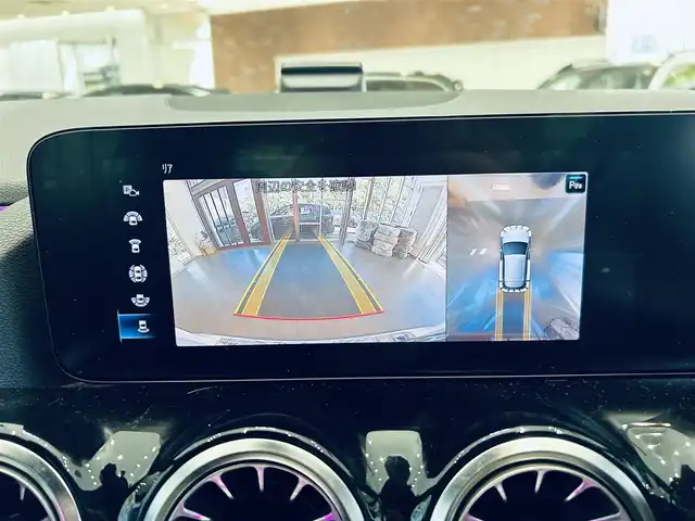 メルセデス・ベンツ ＧＬＡ２００ｄ 4マチック 大阪府 2020(令2)年 2.9万km ポーラホワイト レーダーセーフティP/ハーフレザー/メモリ付きパワーシート/シートヒーター/ACC/純正ナビ/TV/３６０度カメラ/純正19インチAW/LEDヘッドライト/アンビエントライト/電動リアゲート/ブラインドスポット/ワイヤレス充電