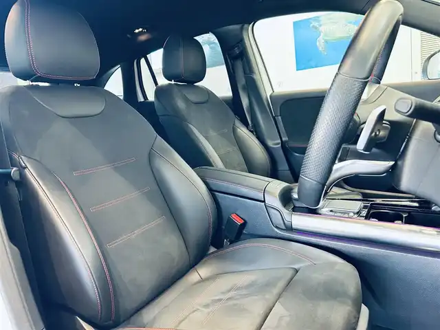 メルセデス・ベンツ ＧＬＡ２００ｄ 4マチック 大阪府 2020(令2)年 2.9万km ポーラホワイト レーダーセーフティP/ハーフレザー/メモリ付きパワーシート/シートヒーター/ACC/純正ナビ/TV/３６０度カメラ/純正19インチAW/LEDヘッドライト/アンビエントライト/電動リアゲート/ブラインドスポット/ワイヤレス充電