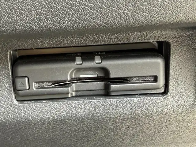 日産 キックス X 長崎県 2021(令3)年 3.2万km ダークブルー 登録時31576km/純正ナビ/・Bluetoothaudio/・TV/・DVD/全方位カメラ/プロパイロット/前後ドライブレコーダー/デジタルインナーミラー/ビルトインETC/ルーフレール/ドアバイザー