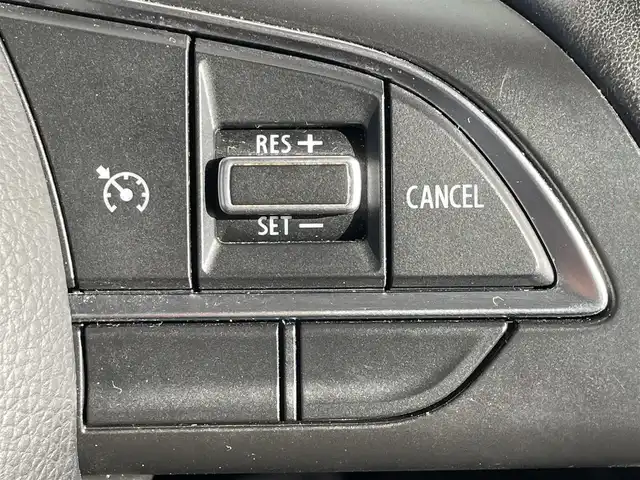 スズキ ジムニー シエラ JC 和歌山県 2020(令2)年 3.4万km シフォンアイボリーメタリックブラック2トーンルーフ 社外足回り/社外エアクリーナー/社外フロントグリル/４WD/CDオーディオ/社外前後コーナーセンサー/衝突軽減ブレーキ/オートライト/クルーズコントロール/ダウンヒルアシストコントロール/シートヒーター/LEDヘッドライト/フォグランプ