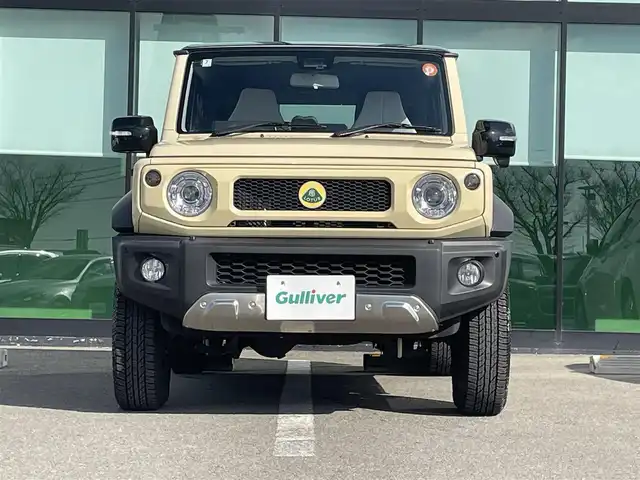 スズキ ジムニー シエラ JC 和歌山県 2020(令2)年 3.4万km シフォンアイボリーメタリックブラック2トーンルーフ 社外足回り/社外エアクリーナー/社外フロントグリル/４WD/CDオーディオ/社外前後コーナーセンサー/衝突軽減ブレーキ/オートライト/クルーズコントロール/ダウンヒルアシストコントロール/シートヒーター/LEDヘッドライト/フォグランプ