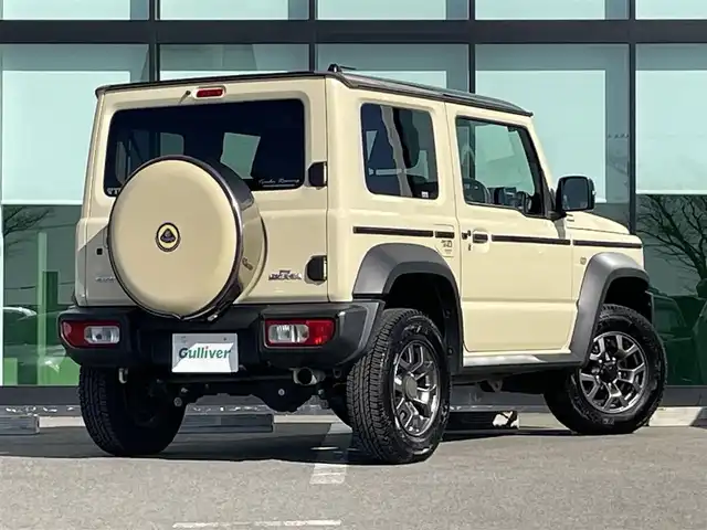 スズキ ジムニー シエラ JC 和歌山県 2020(令2)年 3.4万km シフォンアイボリーメタリックブラック2トーンルーフ 社外足回り/社外エアクリーナー/社外フロントグリル/４WD/CDオーディオ/社外前後コーナーセンサー/衝突軽減ブレーキ/オートライト/クルーズコントロール/ダウンヒルアシストコントロール/シートヒーター/LEDヘッドライト/フォグランプ
