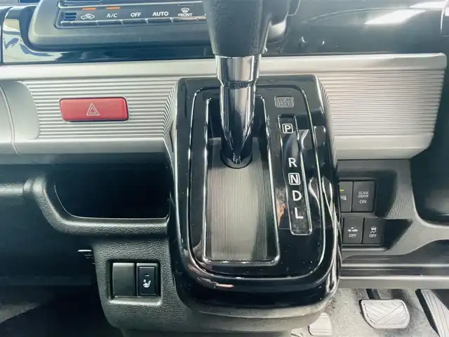 スズキ スペーシア カスタム HYBRID GS 岡山県 2019(平31)年 11.3万km ブルーイッシュブラックパール3 (株)IDOMが運営する【じしゃロン岡山店】の自社ローン専用車両になります。こちらは現金またはオートローンご利用時の価格です。自社ローンご希望の方は別途その旨お申付け下さい/・社外ナビゲーション/・片側電動スライドドア/・ＥＴＣ/・シートヒーター