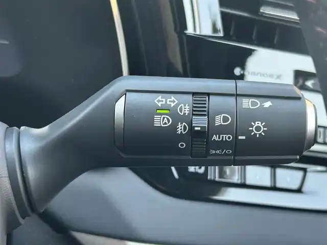 レクサス ＲＸ 500h Fスポーツパフォーマンス 福島県 2025(令7)年 0.1万km ホワイトノーヴァガラスフレーク ワンオーナー/4WD/純正14インチナビ機能ディスプレイオーディオ(AM/FM/Bluetooth/AppleCarPlay/AndroidAuto)/フルセグ/プレミアムサウンド(マークレビンソン)/パノラミックビューミニター/100V充電/置くだけ充電/デジタルインナーミラー/電動シート/全席シートヒーター/パノラマルーフ/ルーフレール/クリアランスソナー/レーンキープアシスト/レーンチェンジアシスト/ロードサインアシスト/誤発進防止装置/オフロード走行モード/アクティブサウンドコントロール/車線逸脱警報/リモートパーク/プリクラッシュセーフティ/アダプティブクルーズコントロール/安心降車アシスト/空気圧センサー/ブラインドスポットモニター/純正ドライブレコーダー/ビルトインETC2.0/オレンジキャリパー/ワイパーデアイサー/電動リアゲート/純正21インチホイール/純正フロアマット/三眼LEDヘッドライト/全席ベンチレーション/本革レザーシート/メモリーシート/革巻きステアリング/ステアリングヒーター/後席サンシェード/サンルーフ/スマートキー/スペアキー