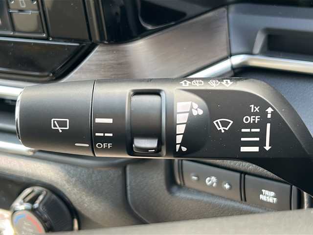 日産 オーラ G 三重県 2025(令7)年 0.1千km ピュアホワイトパール 純正9型ナビ /全周囲カメラ/BSM /デジタルインナーミラー /スペアキー /前後コーナーセンサー /前後ドライブレコーダー /ハーフレザーシート /運転席パワーシート /衝突軽減ブレーキ/革巻きステアリング/ステアリングスイッチ/LEDヘッドライト /オートハイビーム/オートライト/フロアマット /タイプC給電ポート/電動格納ミラー/禁煙車
