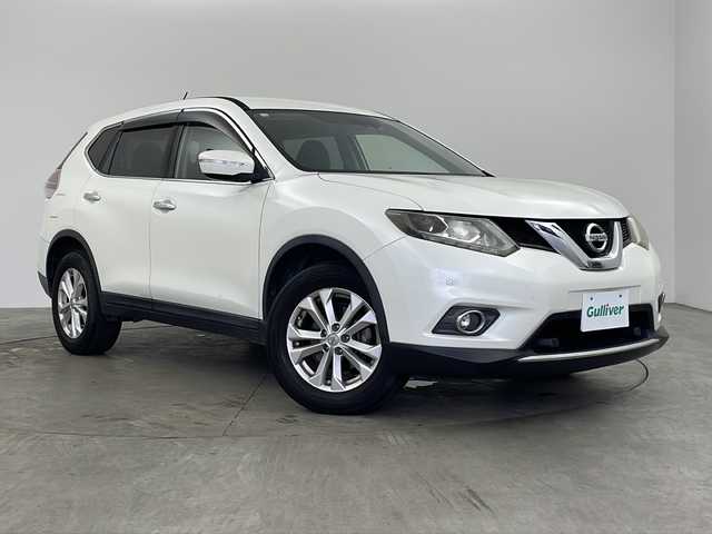 日産 エクストレイル 20X エマージェンシーブレーキ 兵庫県 2016(平28)年 19.4万km ブリリアントホワイトパール ・ワンオーナー/・４WD/・純正ナビ/・CD/DVD/BT/USB/SD/AUX/HDMI/VTR/・フルセグTV/・バックカメラ/・車線逸脱警報/・エマージェンシーブレーキ/・進入禁止警報/・フロントソナー/・リアソナー/・コーナリングスタビリティアシスト/・アクティブエンジンブレーキ/・ビークルダイナミクスコントロール/・アイドリングストップ/・ダウンヒルアシストコントロール/・オールモード４×４-i/・前後コーナーセンサー/・ステアリングリモコン/・前席シートヒーター/・撥水カプロンシート/・LEDヘッドランプ/・オートライト/・フォグランプ/・純正１７インチアルミホイール/・純正ドライブレコーダー（前方）/・純正フロアマット/・ビルトインETC/・ドアミラーヒーター/・スマートキー/・スペアキー/・プッシュスタート/・電動格納ミラー