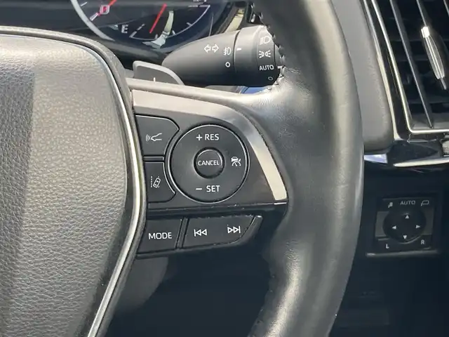 トヨタ クラウン ハイブリッド G 愛媛県 2019(令1)年 10.5万km ブラック 純正ナビ(AM/FM/CD/DVD/Bluetooth/USB/フルセグTV)/バックカメラ/ビルトインETC/全席パワーシート/全席シートヒーター/前席シートベンチレーション/パドルシフト/トヨタセーフティセンス/レーダークルーズコントロール/前後コーナーセンサー/LEDヘッドライト/純正17インチアルミホイール/純正フロアマット/スペアキー