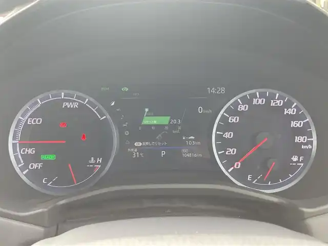 トヨタ クラウン ハイブリッド G 愛媛県 2019(令1)年 10.5万km ブラック 純正ナビ(AM/FM/CD/DVD/Bluetooth/USB/フルセグTV)/バックカメラ/ビルトインETC/全席パワーシート/全席シートヒーター/前席シートベンチレーション/パドルシフト/トヨタセーフティセンス/レーダークルーズコントロール/前後コーナーセンサー/LEDヘッドライト/純正17インチアルミホイール/純正フロアマット/スペアキー