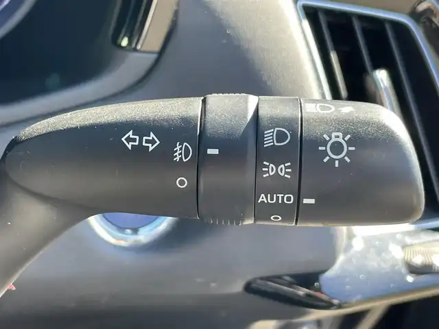 トヨタ クラウン ハイブリッド G 岡山県 2019(令1)年 10.5万km ブラック 登録時走行距離104820km/純正ナビ/(AM/FM/CD/DVD/Bluetooth/USB/フルセグTV)/バックカメラ/ビルトインETC/全席パワーシート/全席シートヒーター/前席シートベンチレーション/パドルシフト/トヨタセーフティセンス/レーンディパーチャーアラート/レーダークルーズコントロール/オートマチックハイビーム/前後コーナーセンサー/LEDヘッドライト/純正17インチアルミホイール/純正フロアマット/スペアキー(1本)