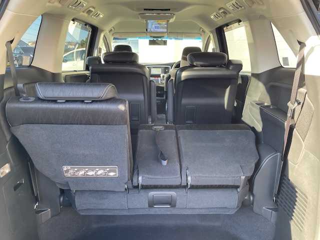 ホンダ オデッセイ アブソルート EX 東京都 2014(平26)年 10.8万km クリスタルブラックパール (株)IDOMが運営する【じしゃロン国分寺店】の自社ローン対象車両になります。こちらは現金ご利用時の価格です。自社ローンご希望の方は別途その旨お申付け下さい。/衝突被害軽減ブレーキシステム(CMBS)/マルチビューカメラシステム/両側パワースライドドア/純正インターメモリナビ/フルセグテレビ/フリップダウンモニター/2列目オットマン/クルーズコントロール/純正18インチアルミ/スマートキー/パドルシフト/ステアリングスイッチ/LED/ETC