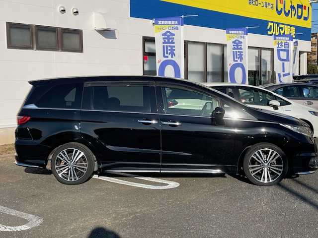 ホンダ オデッセイ アブソルート EX 東京都 2014(平26)年 10.8万km クリスタルブラックパール (株)IDOMが運営する【じしゃロン国分寺店】の自社ローン対象車両になります。こちらは現金ご利用時の価格です。自社ローンご希望の方は別途その旨お申付け下さい。/衝突被害軽減ブレーキシステム(CMBS)/マルチビューカメラシステム/両側パワースライドドア/純正インターメモリナビ/フルセグテレビ/フリップダウンモニター/2列目オットマン/クルーズコントロール/純正18インチアルミ/スマートキー/パドルシフト/ステアリングスイッチ/LED/ETC
